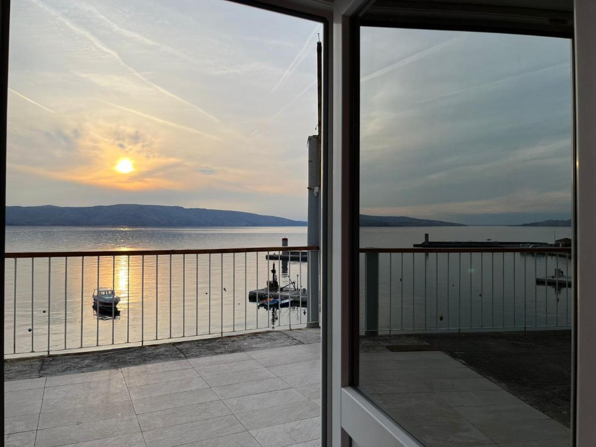 Apartment Sun&Sea, Senj, Prvi Red Do Mora Senj  Luaran gambar
