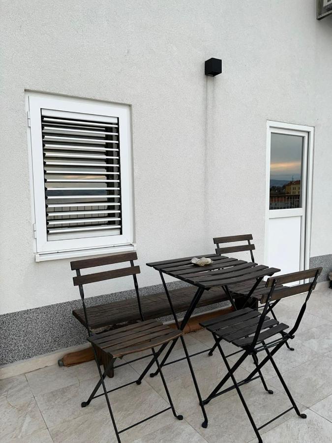 Apartment Sun&Sea, Senj, Prvi Red Do Mora Senj  Luaran gambar